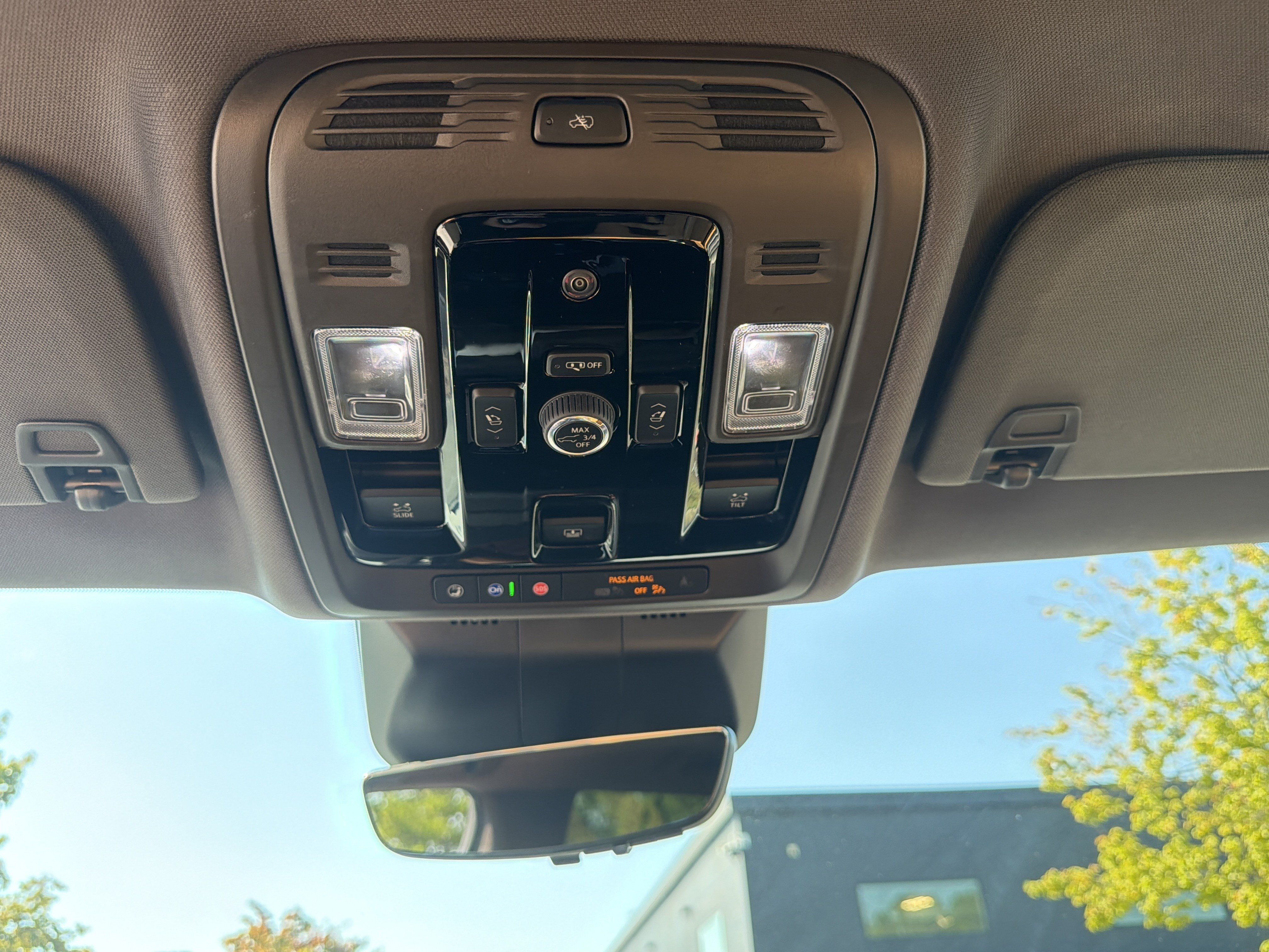 Used 2025 Cadillac Escalade Premium Luxury w/ Touring Package AWD/4WD image 48