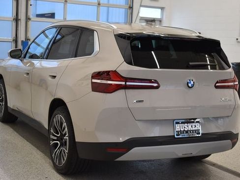 Used 2025 BMW X3 xDrive30i w/ Premium Package AWD/4WD image 10