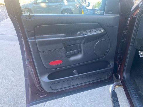 Used 2005 Dodge Ram 1500 Truck SLT image 43