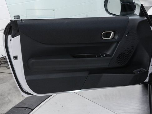 New 2026 MINI Cooper 2-Door Hardtop image 22