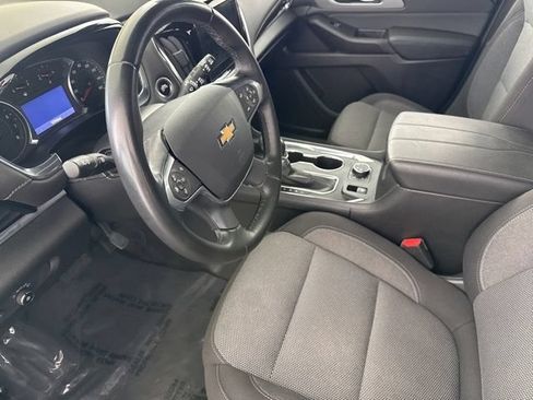Used 2023 Chevrolet Traverse LT w/ Rear Camera Mirror Package AWD/4WD image 20