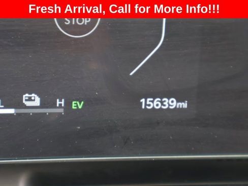 Used 2025 Kia Carnival SX Prestige FWD image 41