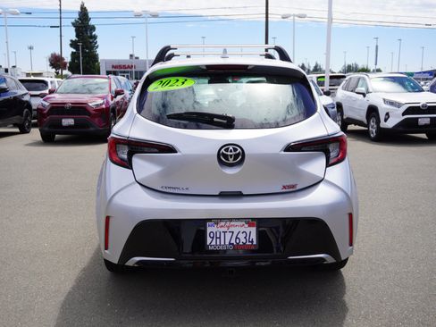 Used 2023 Toyota Corolla XSE FWD image 9