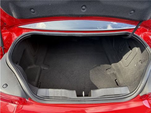 Used 2020 Chevrolet Camaro LT image 19