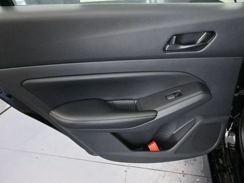 Used 2025 Nissan Altima 2.5 SV FWD image 26