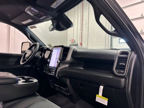 New 2026 RAM 2500 Tradesman image 36