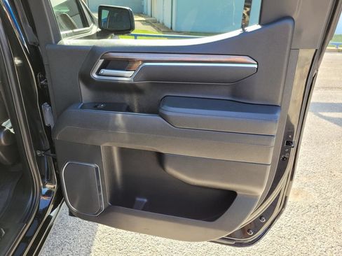 Used 2026 Chevrolet Silverado 1500 RST AWD/4WD image 10