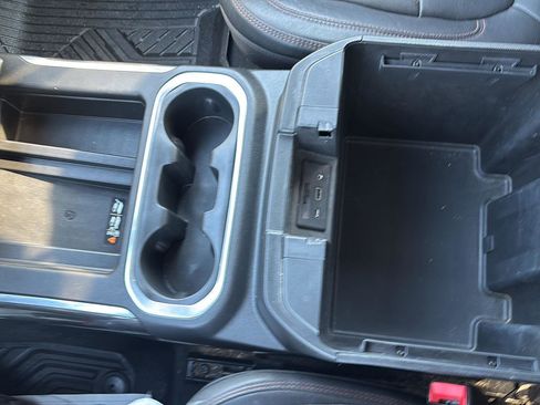 Used 2023 GMC Sierra 2500 AT4 w/ AT4 Premium Plus Package image 32