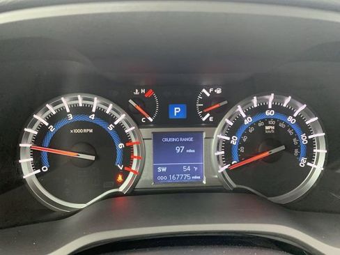 Used 2016 Toyota 4Runner Limited image 20