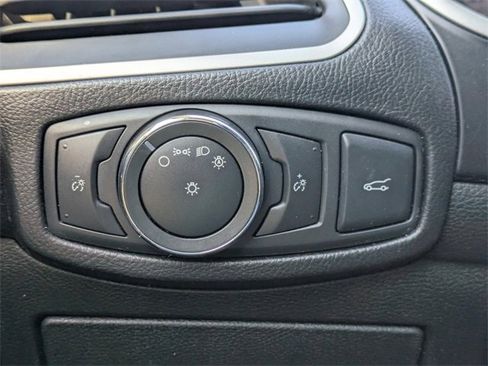 Used 2016 Ford Edge SEL w/ Equipment Group 201A image 22