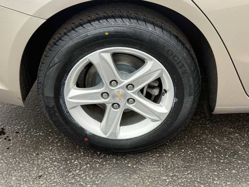 Used 2022 Chevrolet Malibu LS image 8