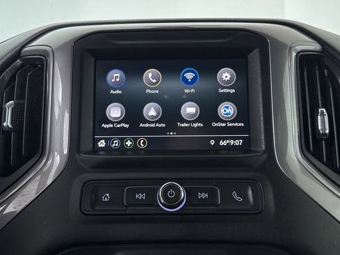 Used 2021 Chevrolet Silverado 1500 Custom image 16