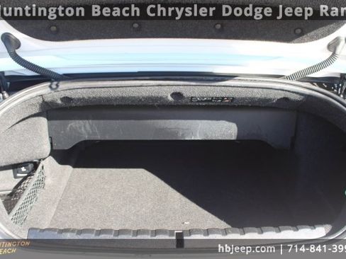 Used 2024 BMW 430i Convertible image 35