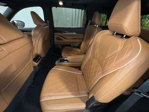 Certified 2024 INFINITI QX60 Autograph image 31