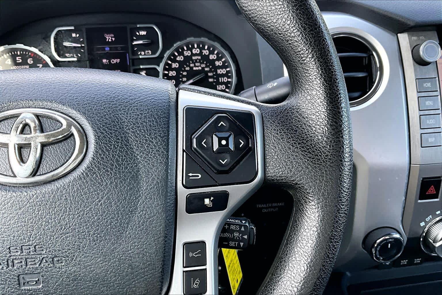 Used 2020 Toyota Tundra SR5 w/ SR5 Convenience Package AWD/4WD image 24