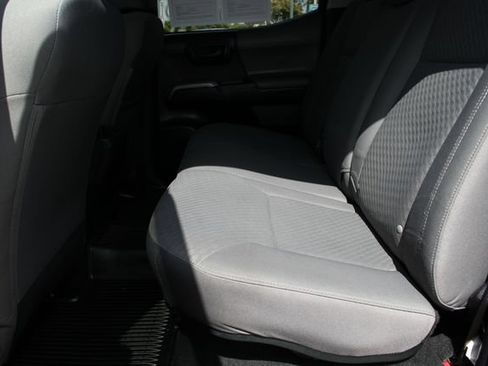 Certified 2021 Toyota Tacoma SR5 RWD image 33