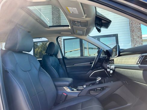 Used 2022 Kia Telluride EX w/ EX Premium Package image 44