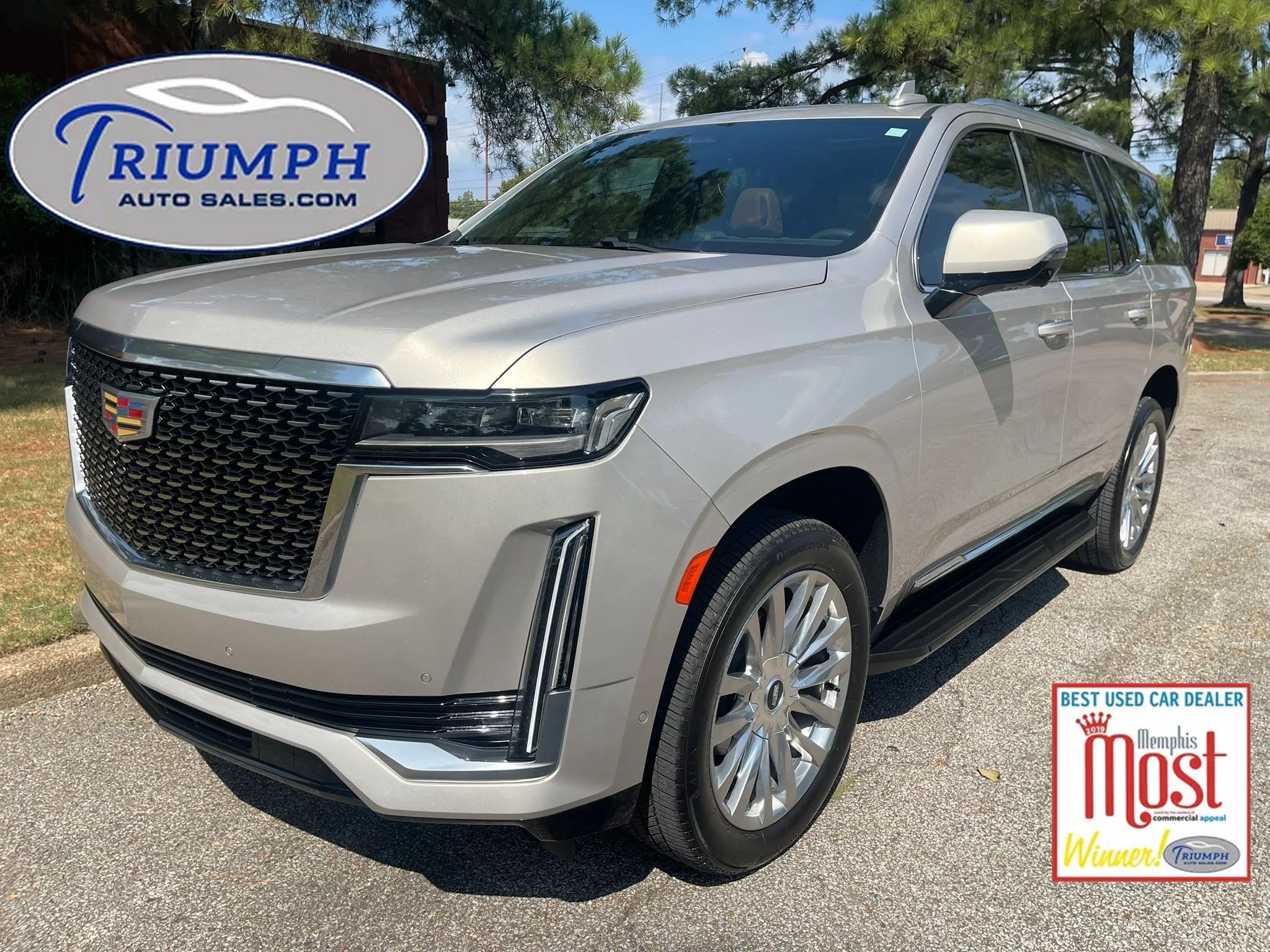 Used 2023 Cadillac Escalade Premium Luxury AWD/4WD image 1