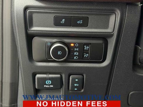 Used 2023 Ford Expedition Limited image 36