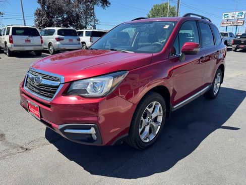 Used 2018 Subaru Forester 2.5i Touring AWD/4WD image 7