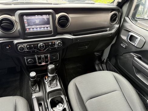 Used 2020 Jeep Gladiator Sport w/ Quick Order Package 24S AWD/4WD image 25