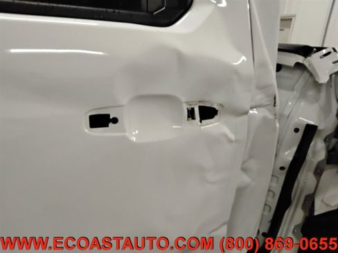 Used 2023 Chevrolet Silverado 3500 LT w/ Convenience Package image 17