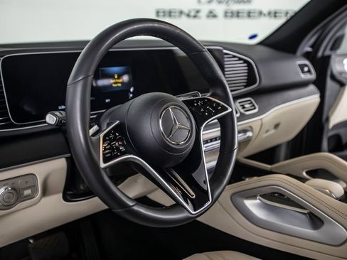 Used 2025 Mercedes-Benz GLE 580 4MATIC image 16