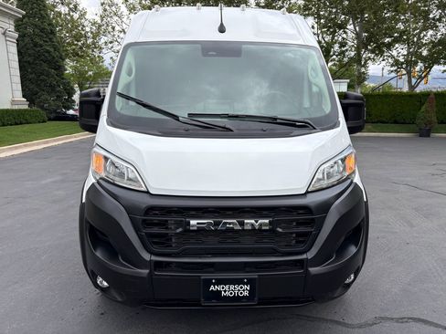 Used 2026 RAM ProMaster 2500 w/ Convenience Group FWD image 5