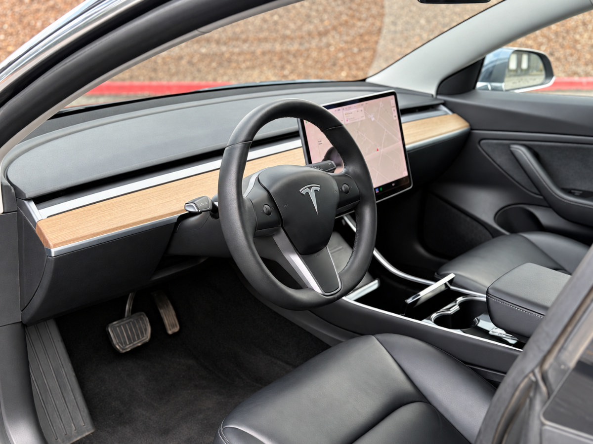 Used 2019 Tesla Model 3 Standard Range Plus RWD image 12