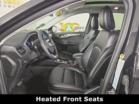 Used 2025 Ford Escape Platinum AWD/4WD image 11