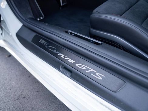 New 2026 Porsche 911 Carrera GTS image 30