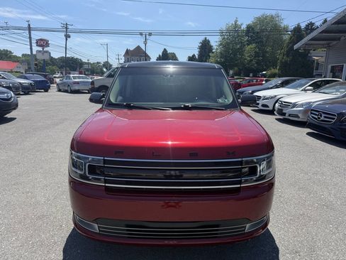 Used 2019 Ford Flex Limited w/ Equipment Group 303A AWD/4WD image 2