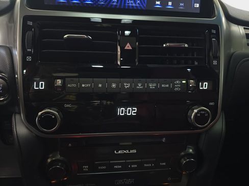 Used 2023 Lexus GX 460 Premium AWD/4WD image 25