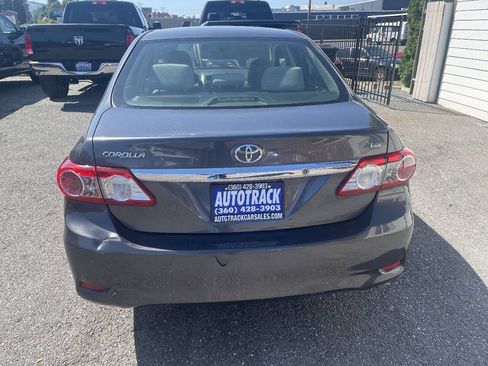 Used 2011 Toyota Corolla LE FWD image 4