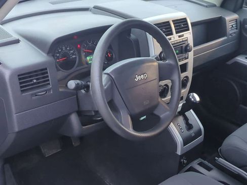 Used 2008 Jeep Patriot Sport image 2