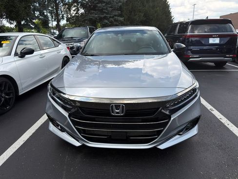 Used 2022 Honda Accord Sport image 5