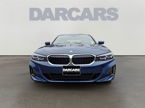 Used 2023 BMW 330i xDrive Sedan w/ Premium Package AWD/4WD image 2