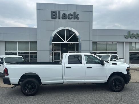 New 2026 RAM 3500 Tradesman w/ Bed Convenience Group image 3