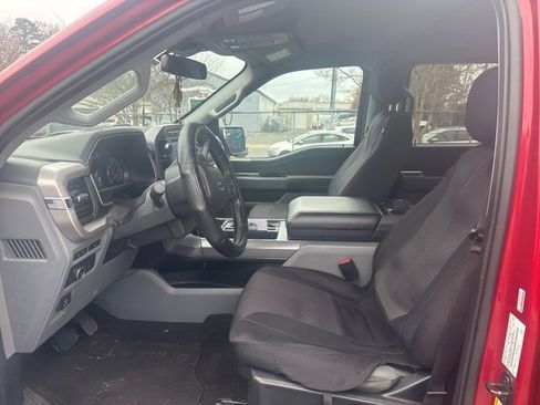 Used 2022 Ford F150 XLT w/ Equipment Group 302A High image 12