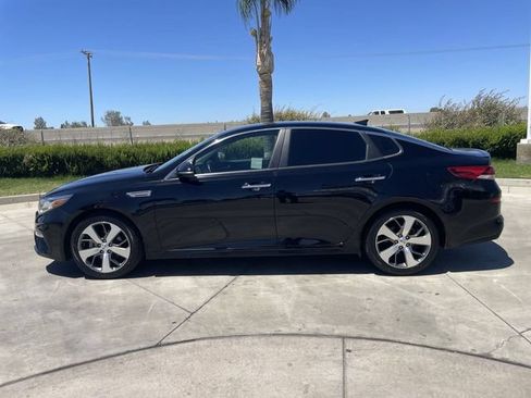 Used 2020 Kia Optima S FWD image 5