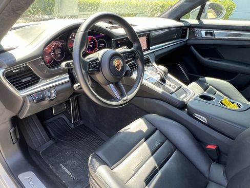 Used 2022 Porsche Panamera Turbo S AWD/4WD image 17