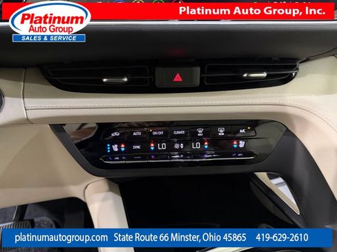 Used 2023 Buick Envision Avenir AWD/4WD image 20