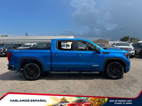 Used 2022 GMC Sierra 1500 Elevation AWD/4WD image 4