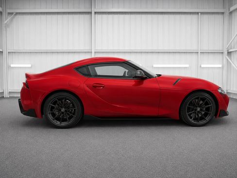 Used 2021 Toyota Supra w/ Safety & Technology Package RWD image 3