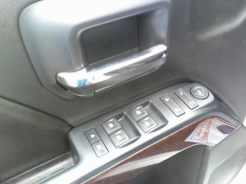 Used 2017 GMC Sierra 1500 SLE image 17