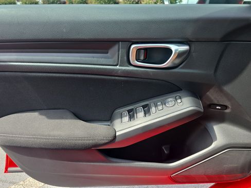 Used 2024 Honda Civic Sport image 25