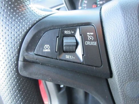 Certified 2022 Chevrolet Trax LT image 25