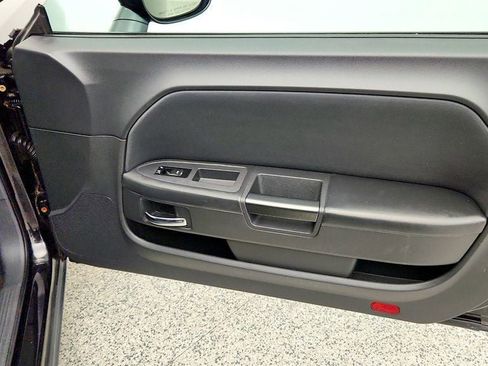 Used 2010 Dodge Challenger R/T RWD image 25
