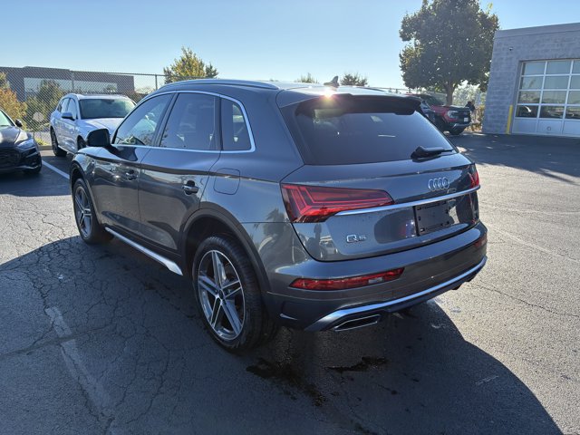 Used 2024 Audi Q5 e Premium Plus w/ Premium Plus Package AWD/4WD image 7