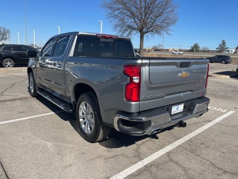 Certified 2025 Chevrolet Silverado 1500 LTZ w/ LTZ Premium Package image 5